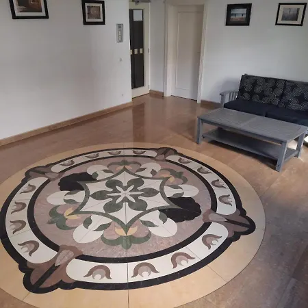 Nad Kolonadou Apartment *